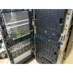 Serveur HP PROLIANT ML350 G8 (646676-421)
